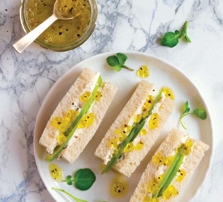 perles-huile-truffe-sandwich-brie-truffe-pomme-750x680