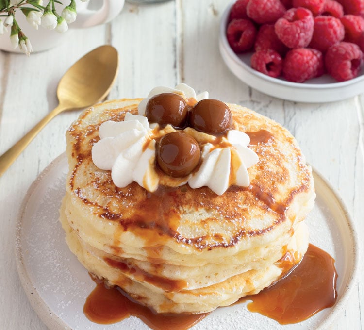 sphere-caramel-pancakes-750x680